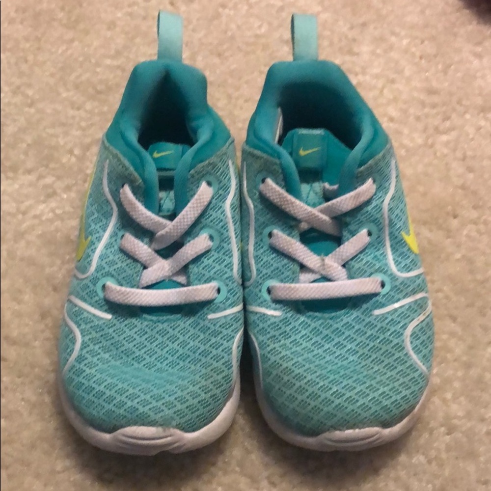 Girls Nike